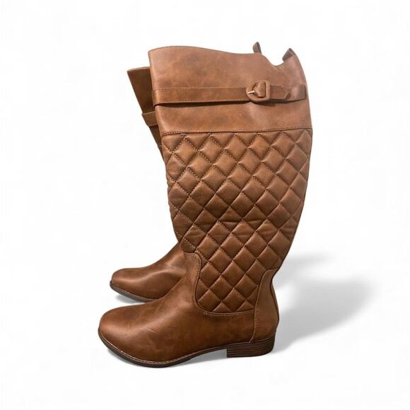 Ruiee Women's Brown Boots - Picture 2 of 8